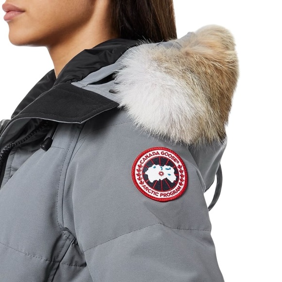 CANADA GOOSE Montello Insulated Down Winter Parka in Mid Grey - Picture 3 of 16